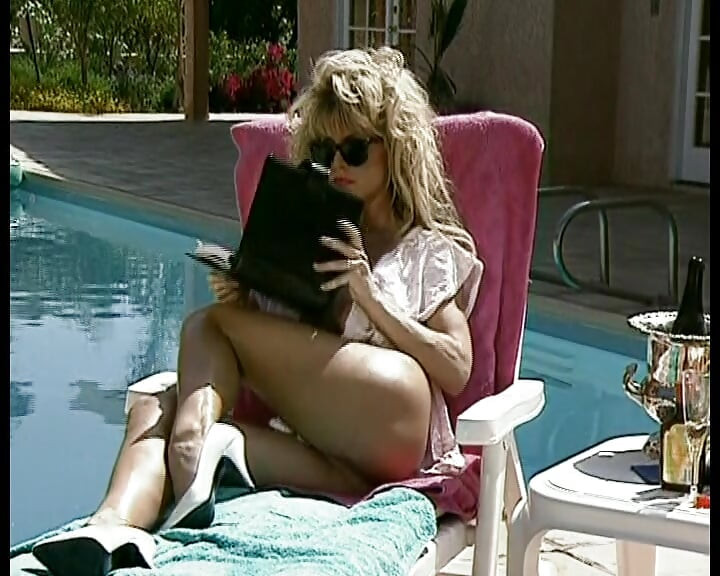 Dessa lesbiska damer från Tyskland är redo att slicka