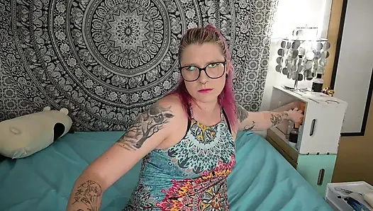 Stepsister's First Poophole Fuck