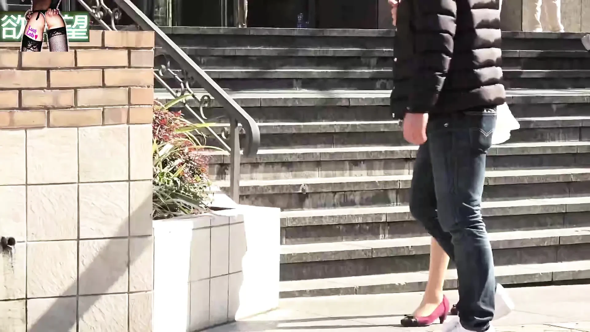 Shocking Beauty, a Youthful Mature Seductress with Irresistible Charm – H