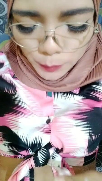 Unforgettable moment from "Indonesian hijab shemale cum and eat it"