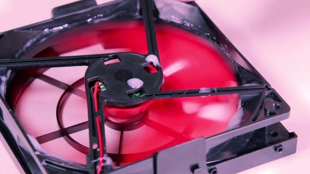 Cumming into a fan
