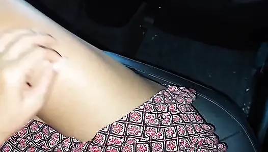 Horny Mature Woman Masturbates in the Backseat of a Taxi and Teases the ...