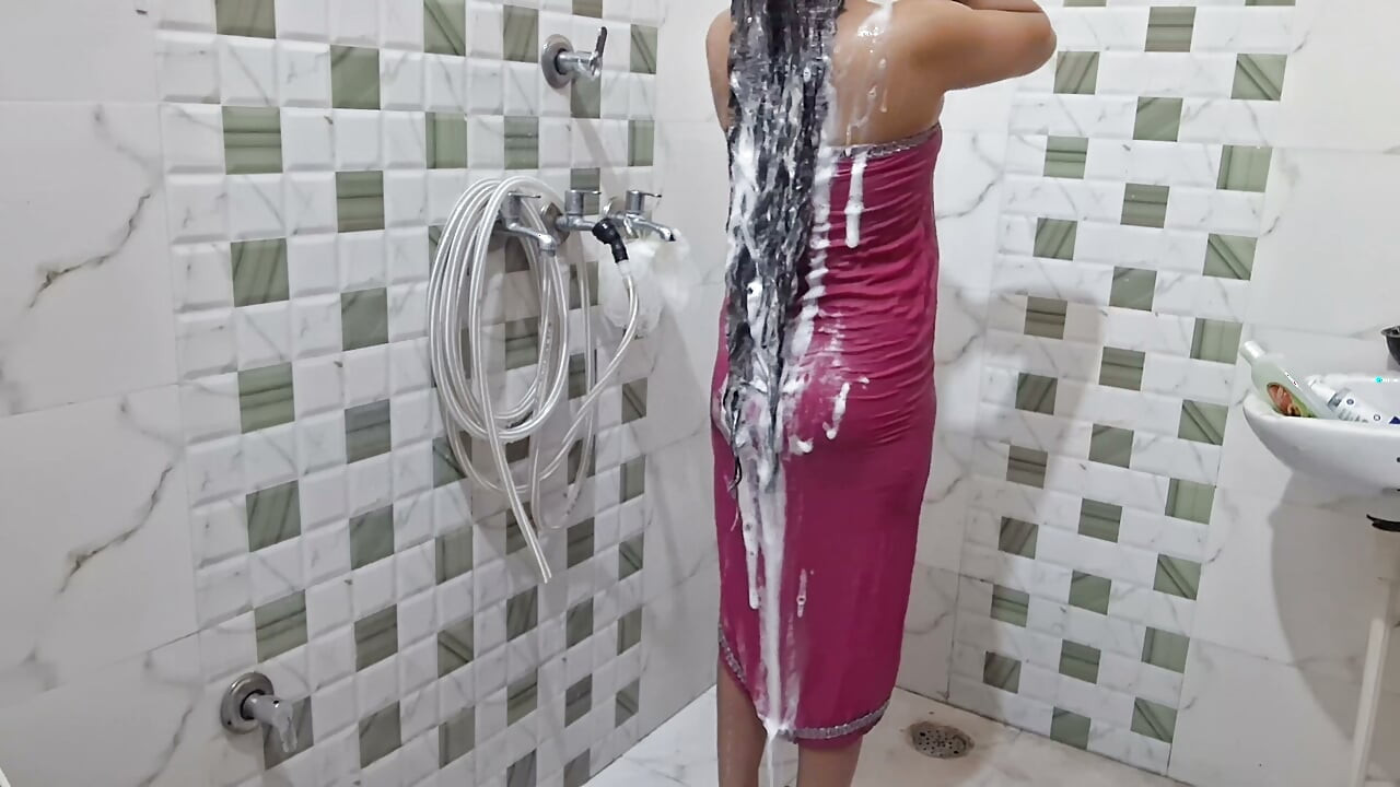 Who wants to fuck me, I'll enjoy fucking