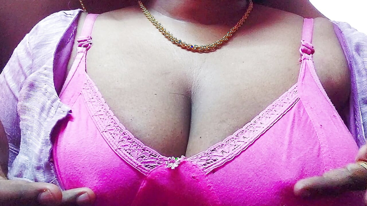 Big Boobs Horny Teacher Gave Sexual Pleasure to Her Student