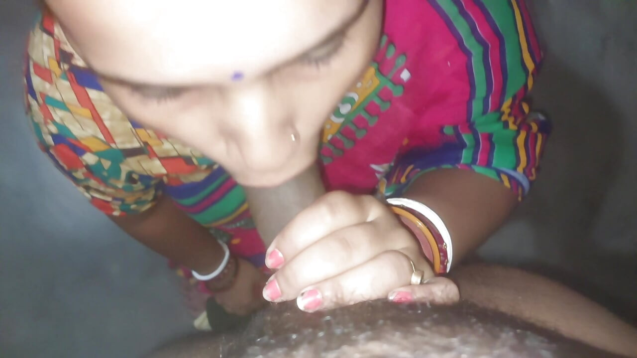 Kajal bhabhi mamada y crema bucal en la cara