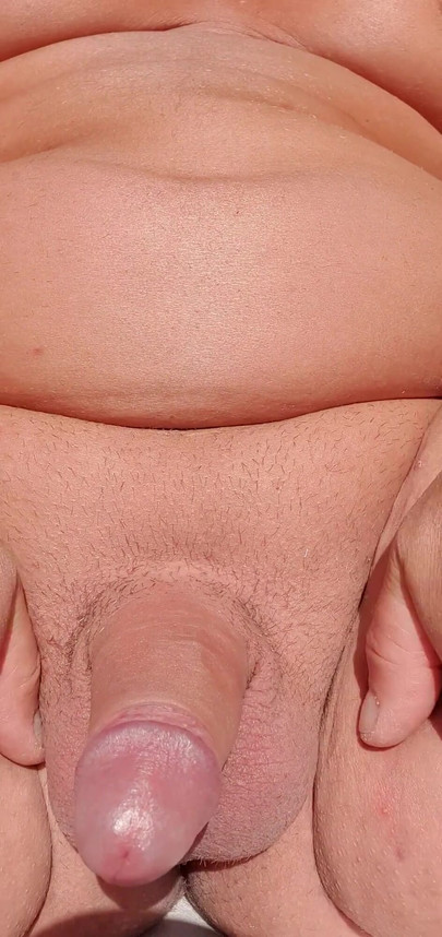 Chiara นอกอาคารด้วยความปราณี คลิป 1