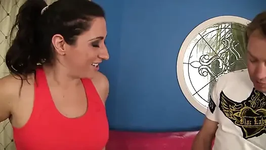 Chubby slut takes a nice cock in her sweet pussy