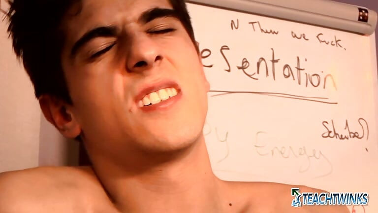 TeachTwinks Billy Rubens Shares His Cock With Leo Marco For Hot Oral And Deep Desk Banging