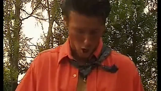 Alman Kapılarının Arkasında Özenle Siktir Edilir - Tam Film