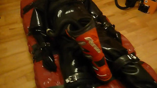 Segufixed rubberslave