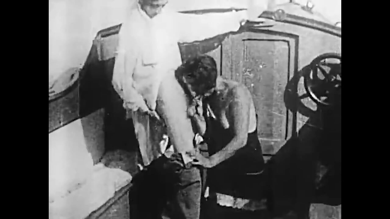 Au Gre Des Flots, 1925.