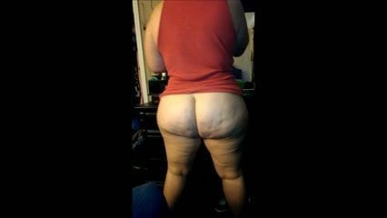 Pawg Squeeze
