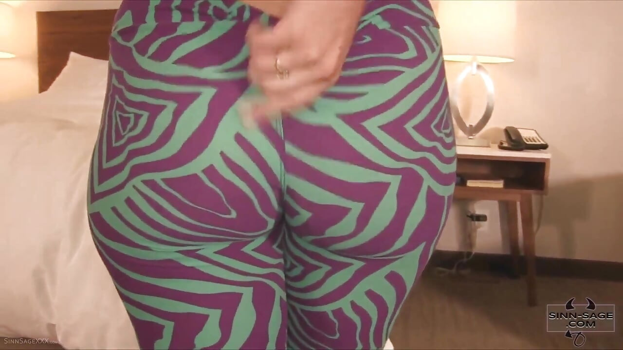 Pantaloni de yoga cu cur uriaș cu Sinn Sage