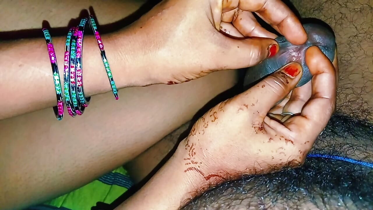 Sali ne gharwali bankar chudai ki