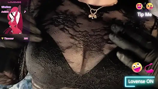 Fetish Pijat Bibir Basah