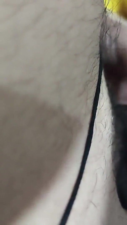 Newly married Stepson majduri karne gaya, Bahu apne room me Bf dekh rahi thi, Sasur aa gaya fucked son horny wife | Clip 1