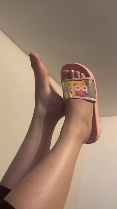 Dangling sexy pink flip flops