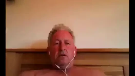 5300.