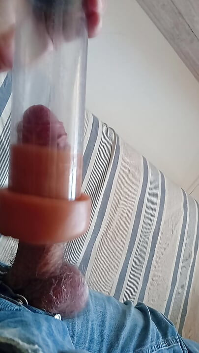 Bombeando meu pau