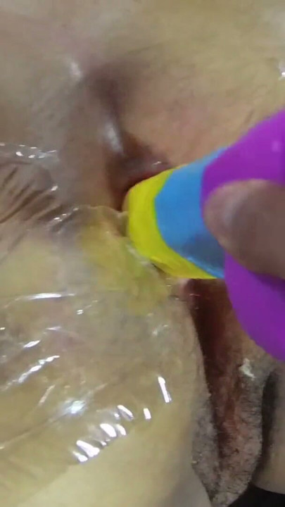 "Leo Avant", the dildo from Honey Play Box is easily absorbed by this ass hole. Get 20% off with code "SADO" | Clip 1