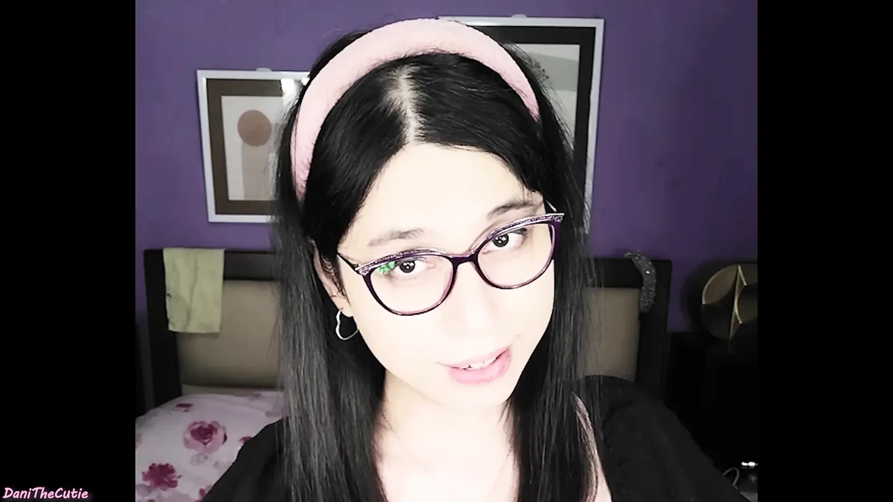 Cute Tgirl DaniTheCutie encourages you as you both explore her sexy body