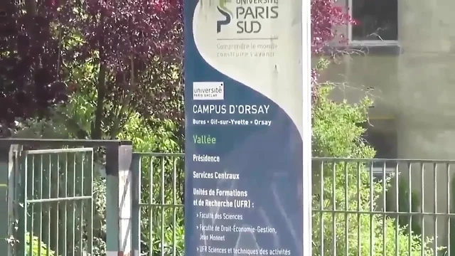 cette salope est vraiment chaude et baise en plein air