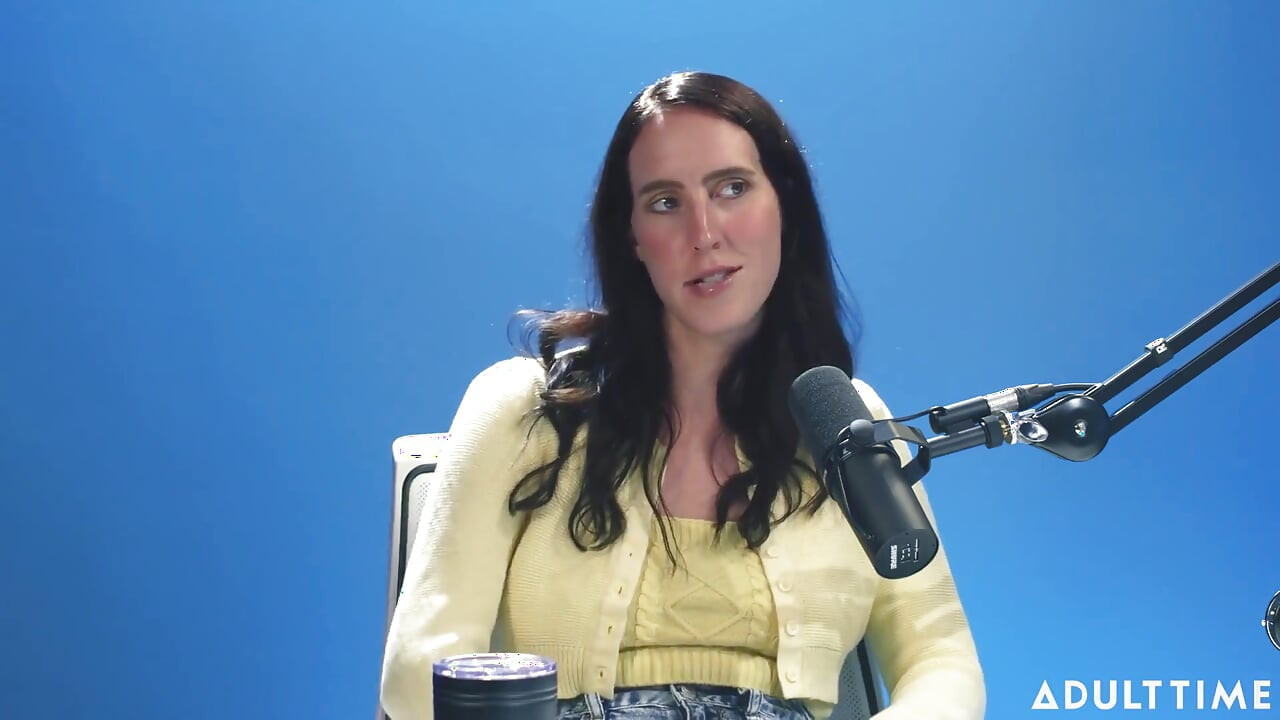 Cadence Lux: Authentic Orgasms & Self-advocacy