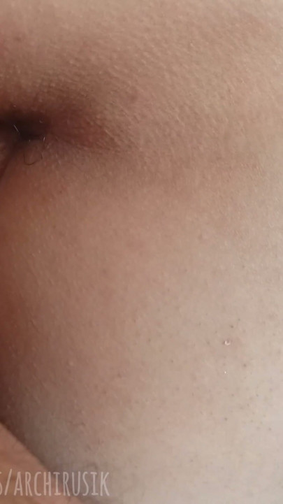 Straight fuck in the ass, without a condom and a lot of sperm!!! | Clip 1