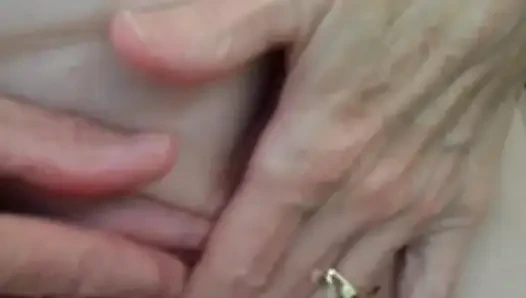 Kocası tekrar aldatmasını izliyor