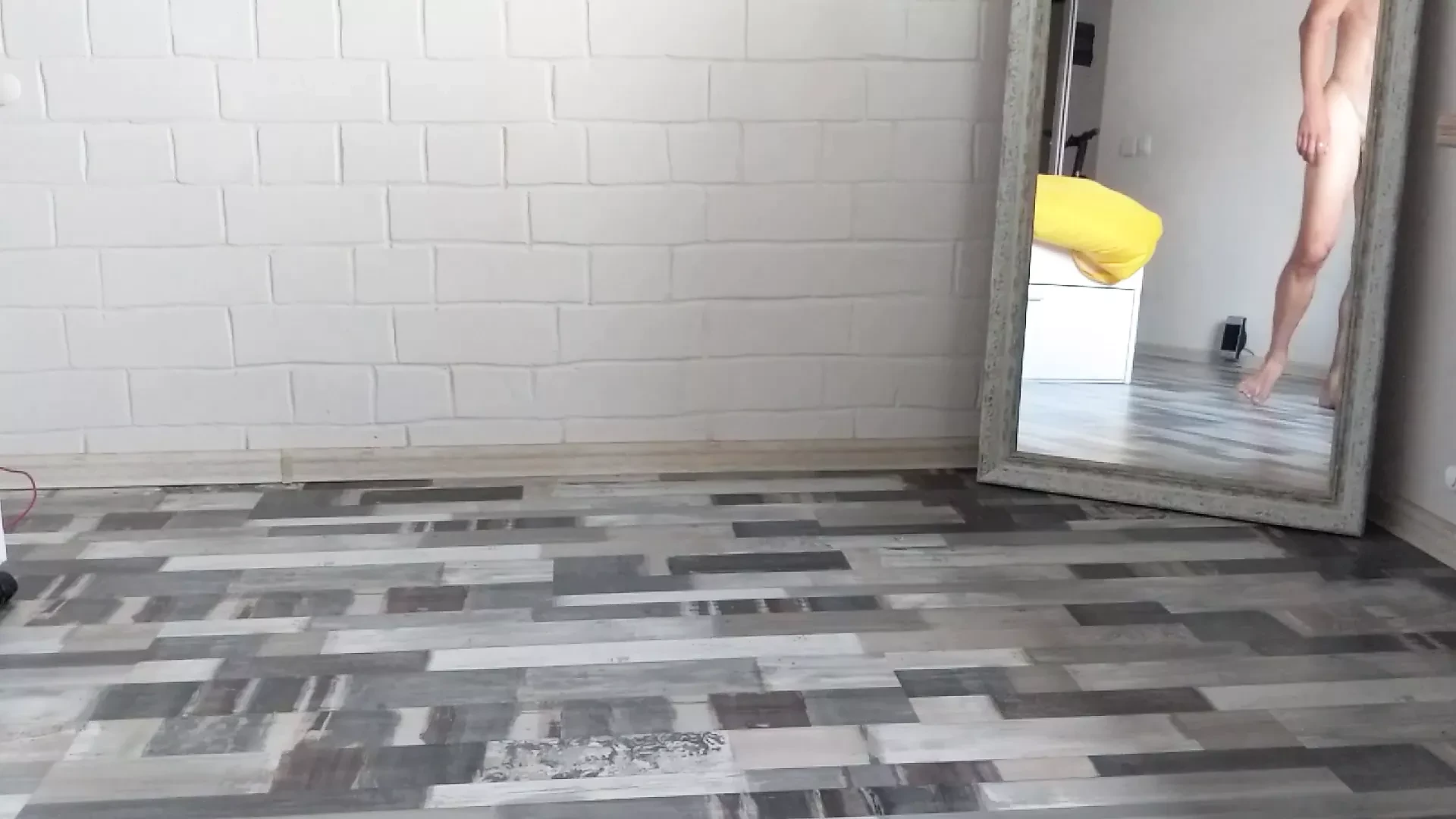 Kasnijnje kućne vežbe završavaju svršavanje 431