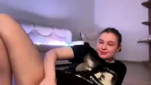 Fisting pussy close up and oil tits show with jucielussie