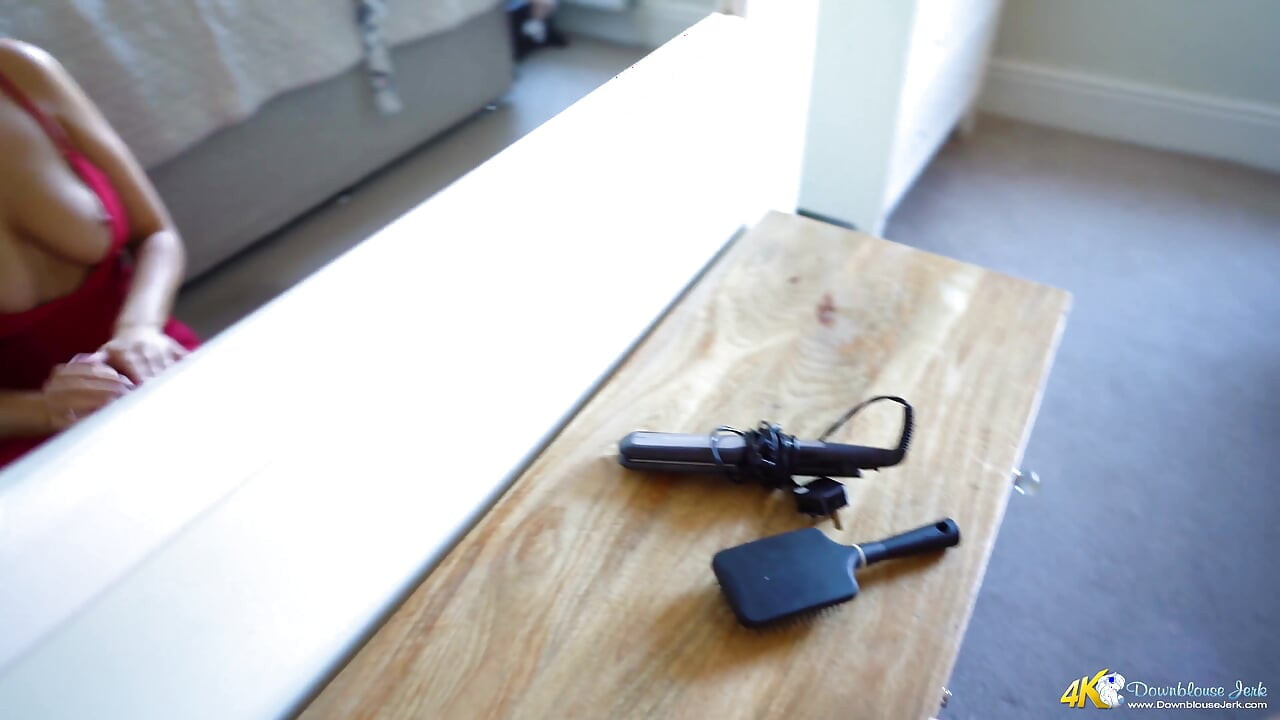 Millie Fenton - kan niet stoppen met kijken