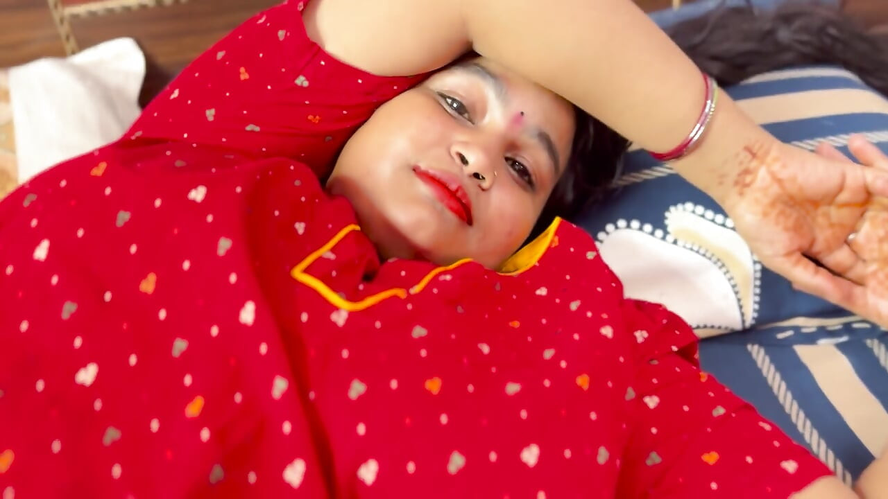 Mature Desi Chachi Got Soaked While Getting Fucked Hard At Home.