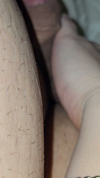 Stiefsohn kam, um sperma zu spenden, aber stiefmutter gibt seinem schwanz zuvor einen handjob | Clip 2