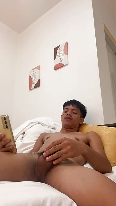 Filipino Twink Gets Hard, Jerking off to Explosive Cumshot