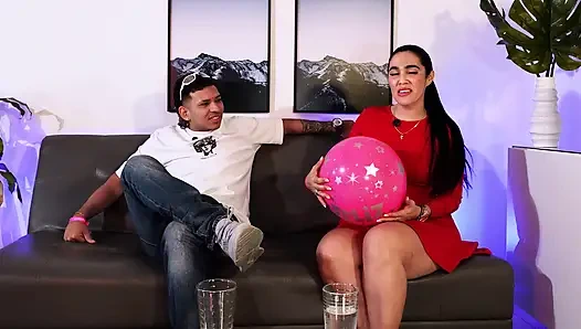 Sarah Black mengungkapkan seperti apa kehidupan pembuat konten dewasa MILF