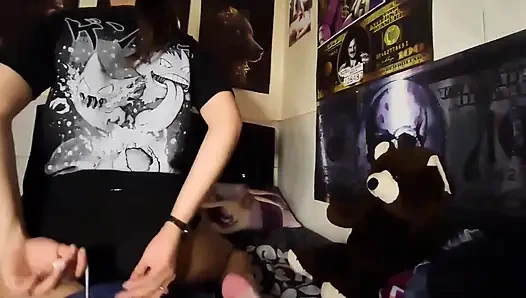 Я Вошла В Комнату Моей Сводной Сестры Ночью, Чтобы Она Могла Пососать Мой Пенис