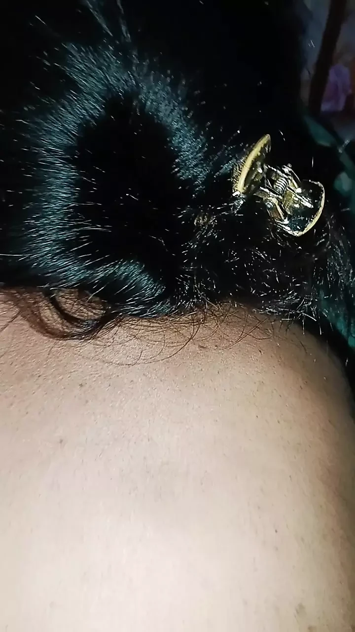 Desi indian ritu says mujhe bs lund se matlab hai . use headphones for real sexy talk