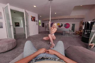 VRSpy - Slutty Stripper