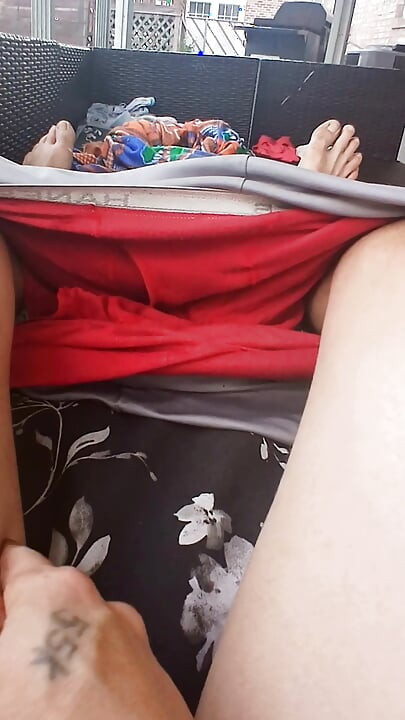 젖은 보지를 필요로 하는 Bwc 솔로 그래서 Hmu 나는 다시 메시지를 전해