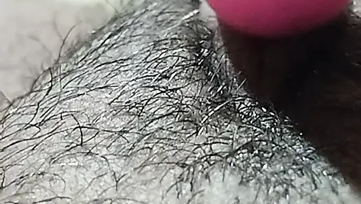 Kuskus bıçağıyla oynuyorum