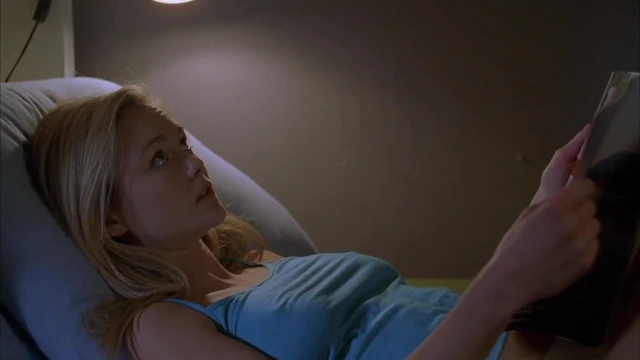 Jayne Wisener: Sexy Underwear Girl - Boogyman 3
