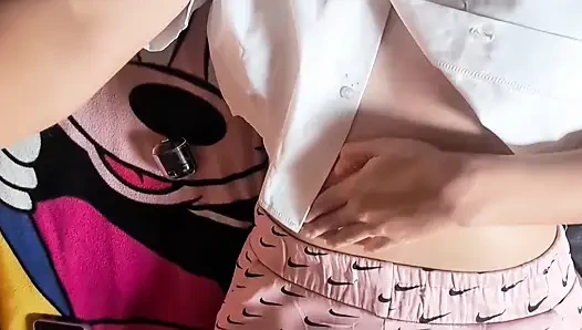 Bu masa için çok ateşliyim! Yoğun orgazm! Bedava amcık ovma porno