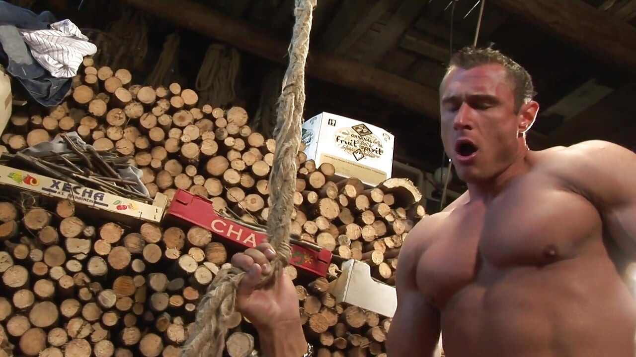 बड़े लड़कों को चोदना पसंद है - फिल्म