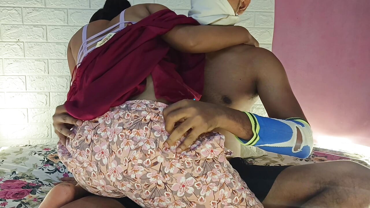 Desi 18 Year old Horny Girlfriend First Time Rough Sex
