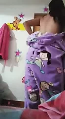 Moviendo el culito