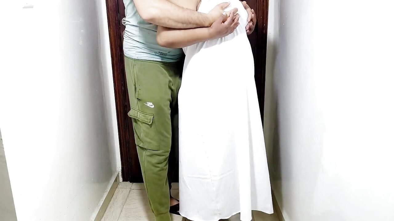 Arabic Wife Big Ass Cheating in Her Husband Hot Arab Sex
