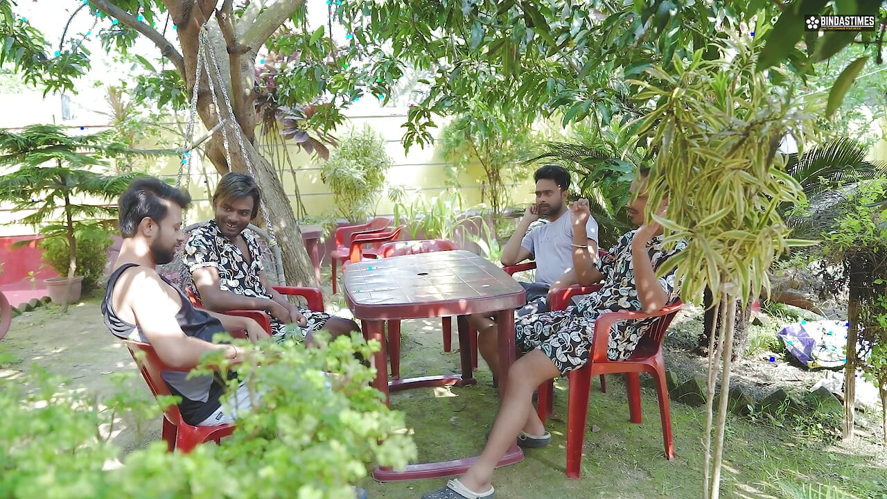 Desi Indian Boys International Style GangBang Sex with a Sexy Indian Girl Outdoor ( Full Movie )