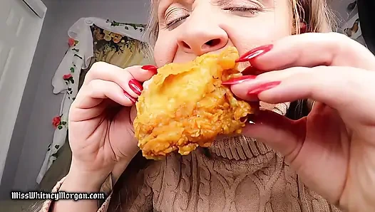 Miss Whitney Morgan: Fried Chicken Eating Asmr