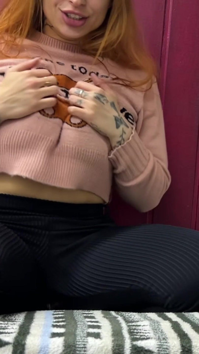 SOLO THAT TURNED INTO WHOREDOM: Camila Vegas was fucking herself with dildo in her ass and...